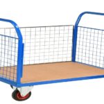 Why Businesses Use Warehouse Trolleys for Material Handling